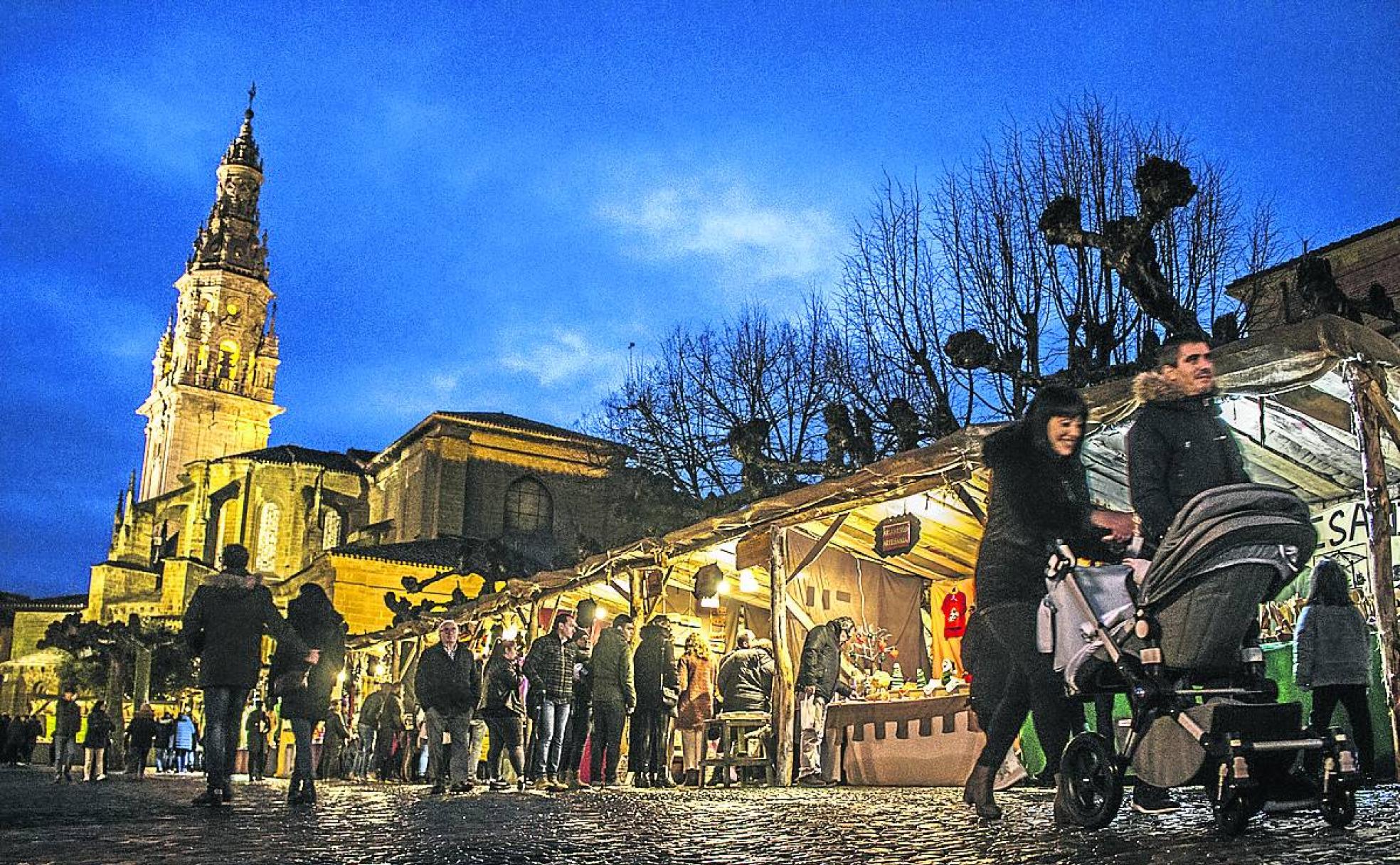 Puestos en el mercado medieval el año pasado. 