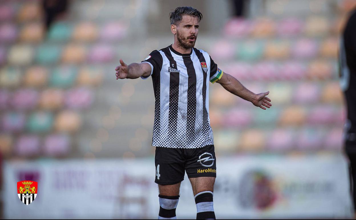 Jon Echaide, jugador del Haro Deportivo, en una imagen de archivo. 