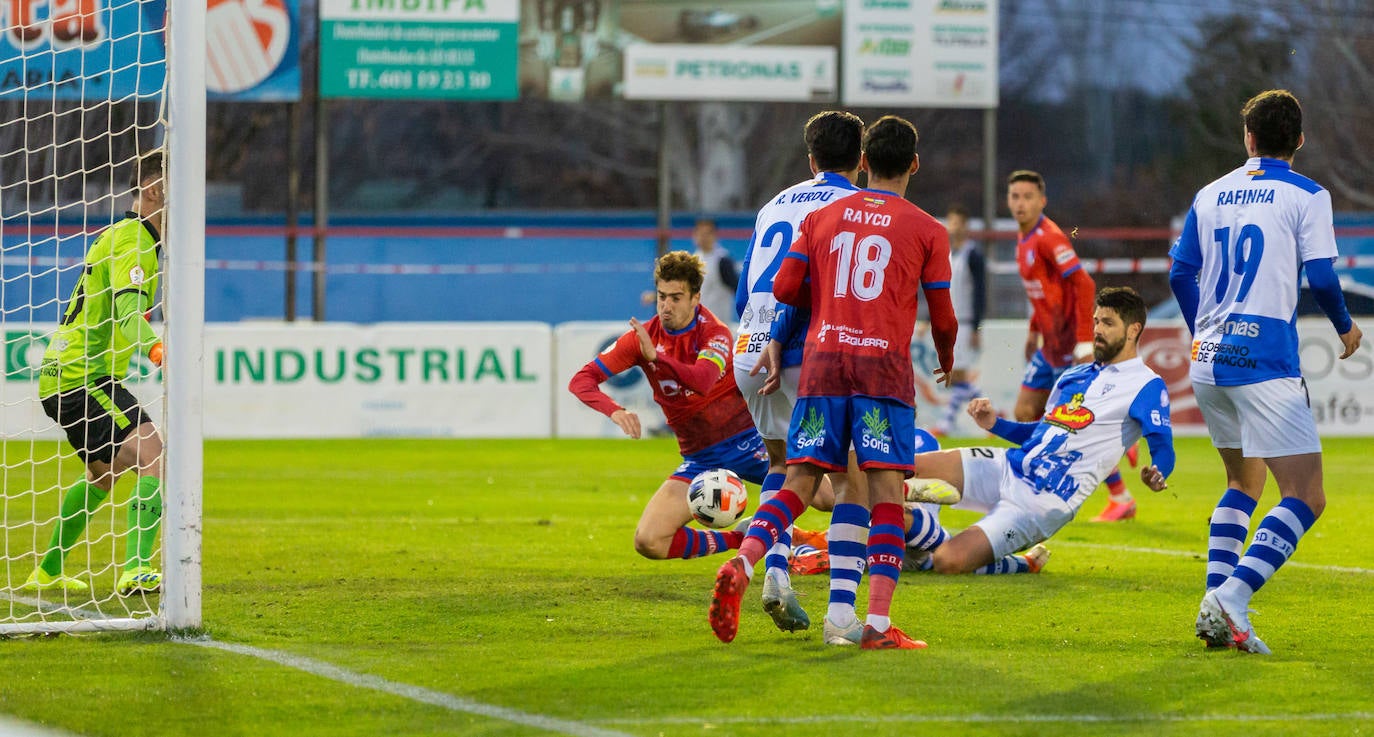 Los riojabajeños han ganado al Ejea con un gol de Cristian. 