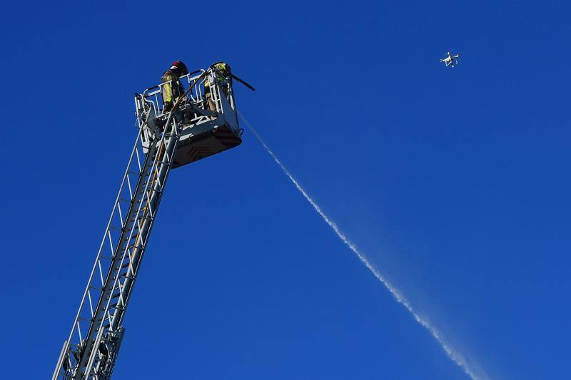 Fotos: Imágenes del trágico incendio de Badalona