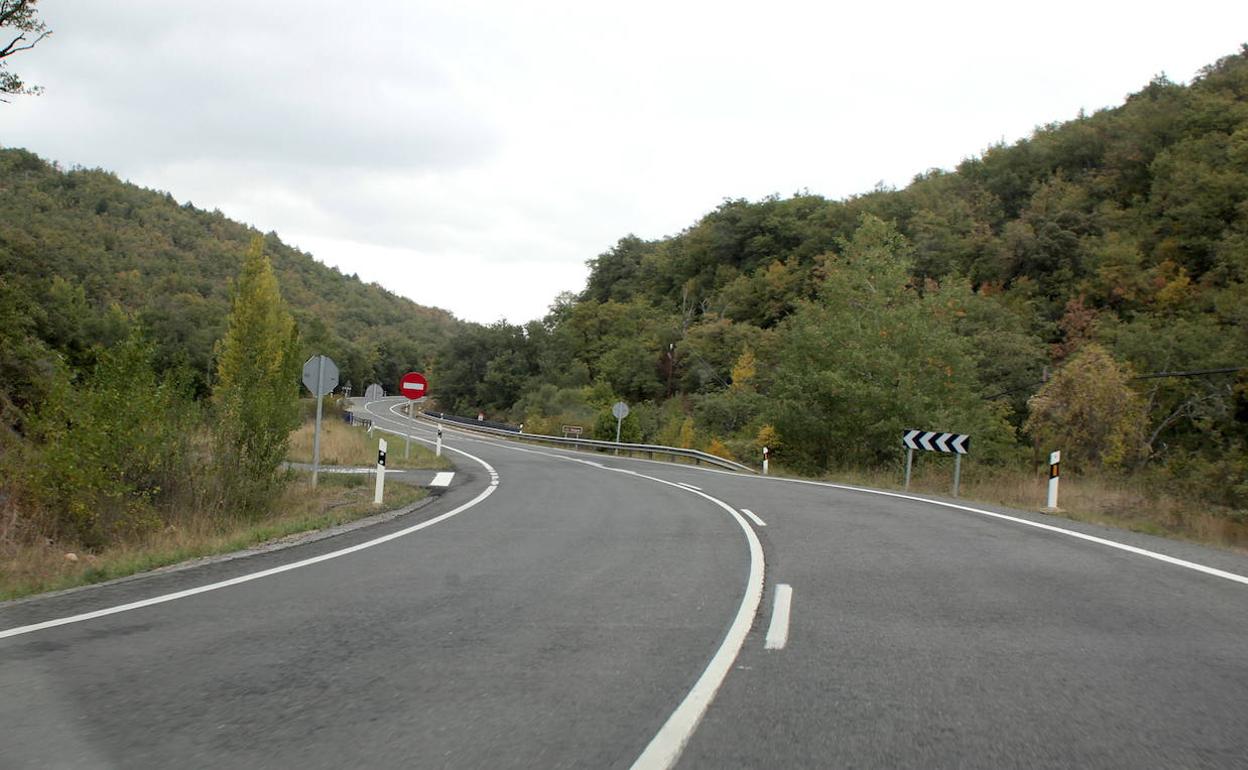 Un tramo de la N111 a su paso por La Rioja. 