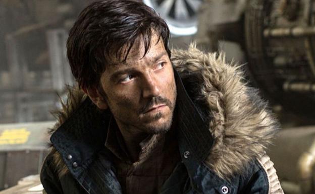 Diego Luna como Cassian Andor.