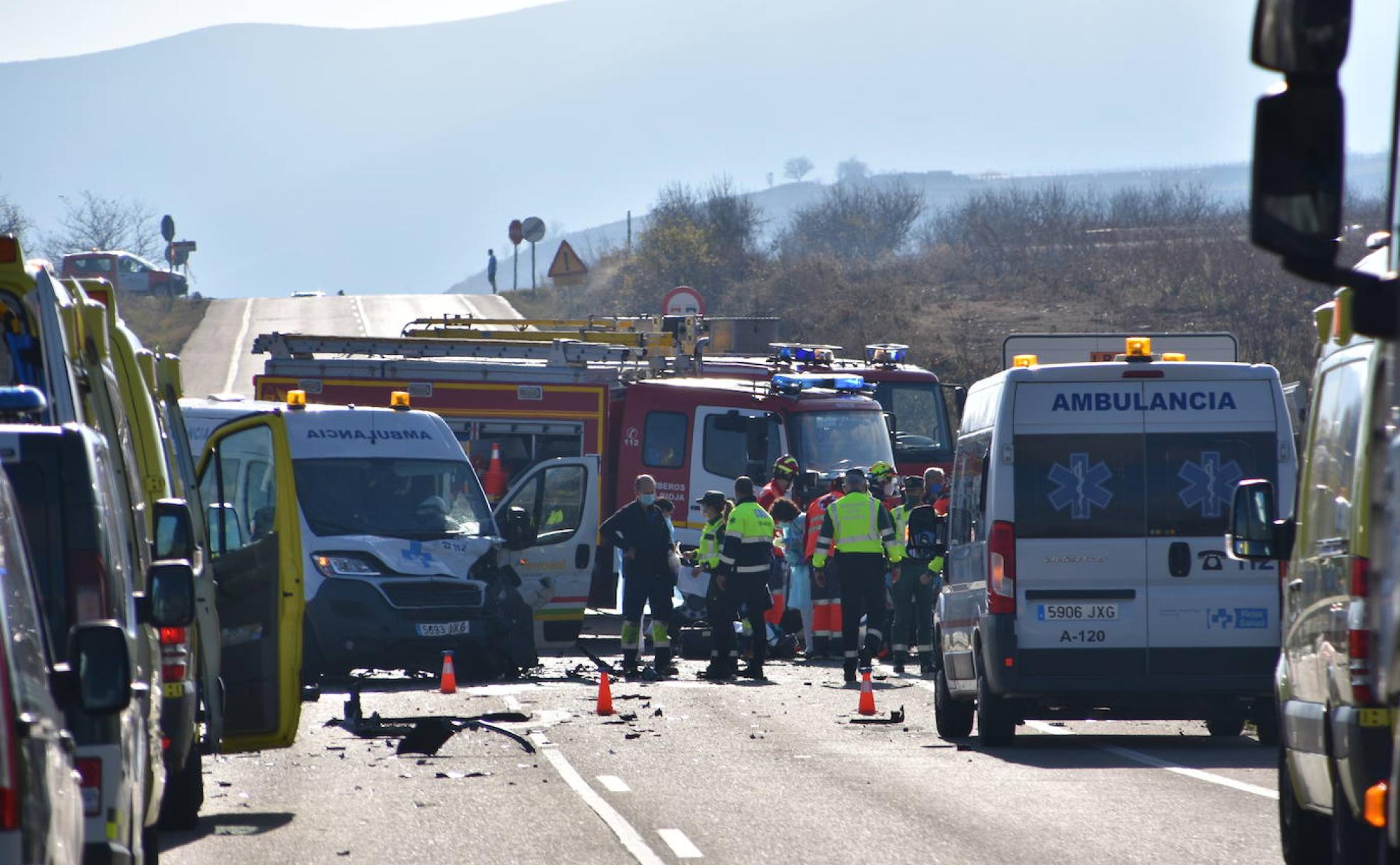 Accidente en el que perdió la vida una alumna del IES Escultor Daniel y resultaron heridos dos exalumnos del centro.