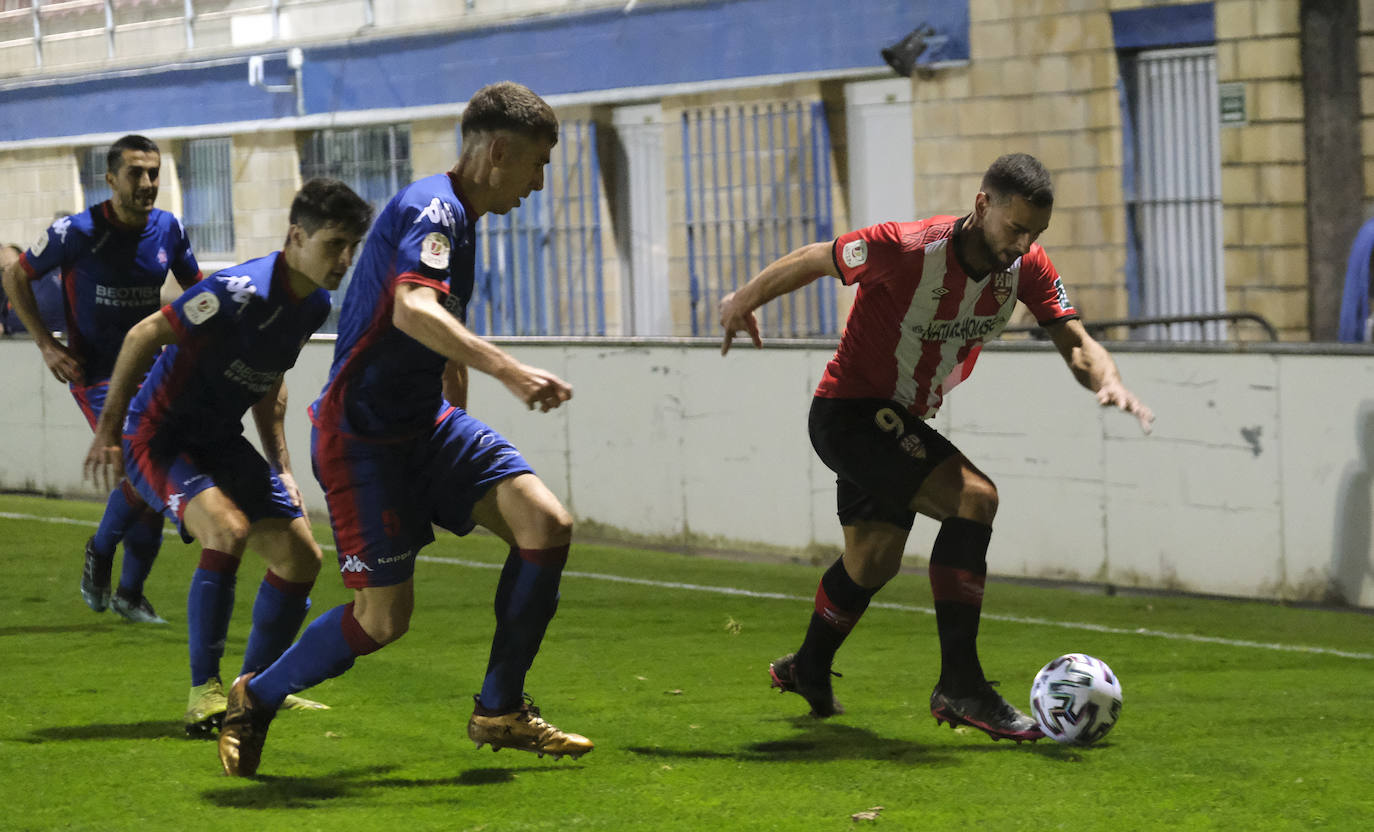 Los blanquirrojos se despiden de la Copa tras perder contra el Amorebieta.