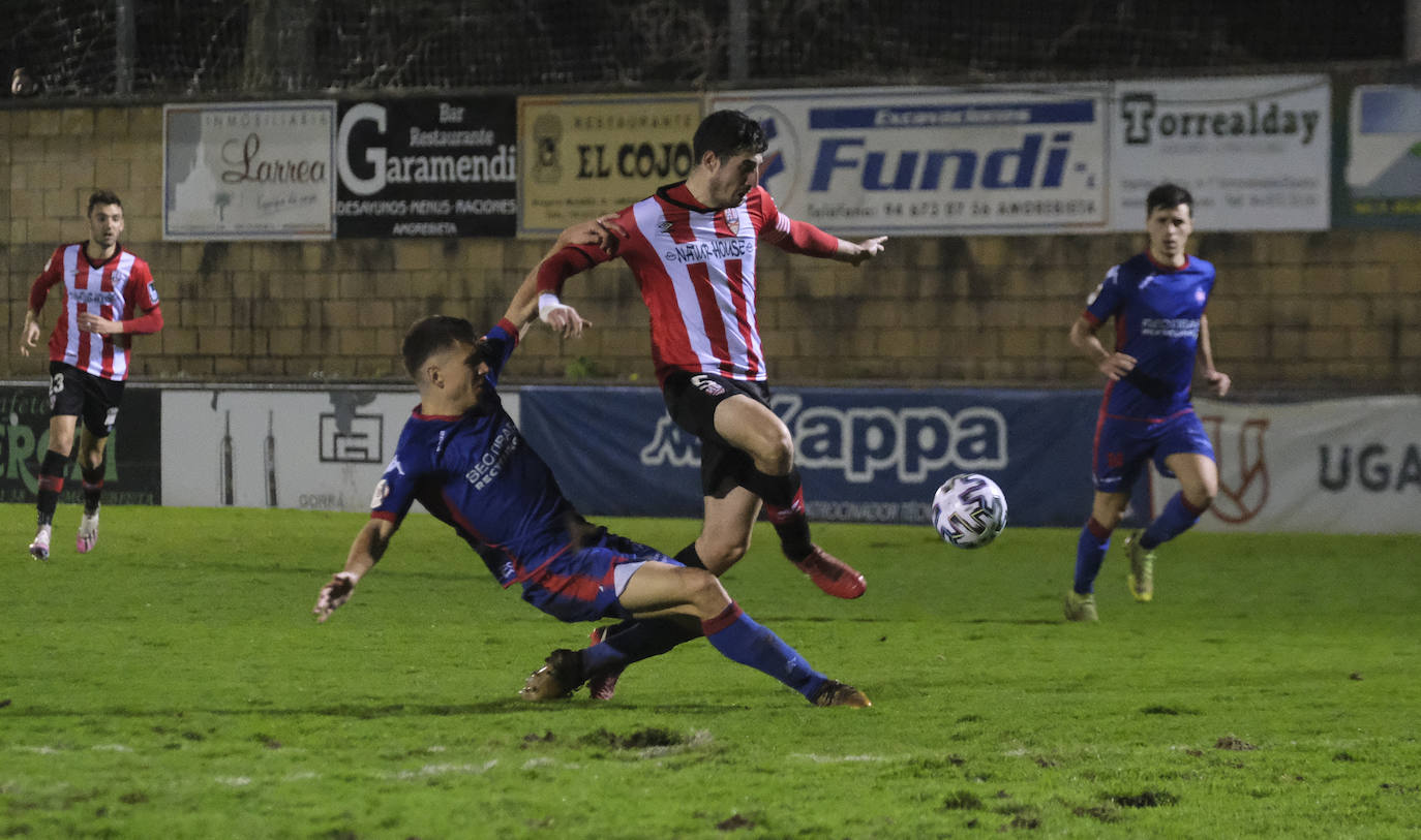 Los blanquirrojos se despiden de la Copa tras perder contra el Amorebieta.