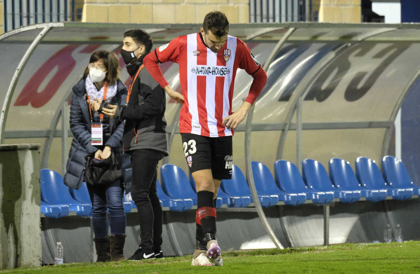 Los blanquirrojos se despiden de la Copa tras perder contra el Amorebieta.