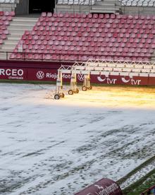 Imagen secundaria 2 - La nieve también cubre Las Gaunas