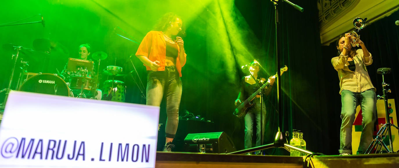 Fotos: Maruja Limón, protagonista este domingo del concierto vermú de Actual 2021