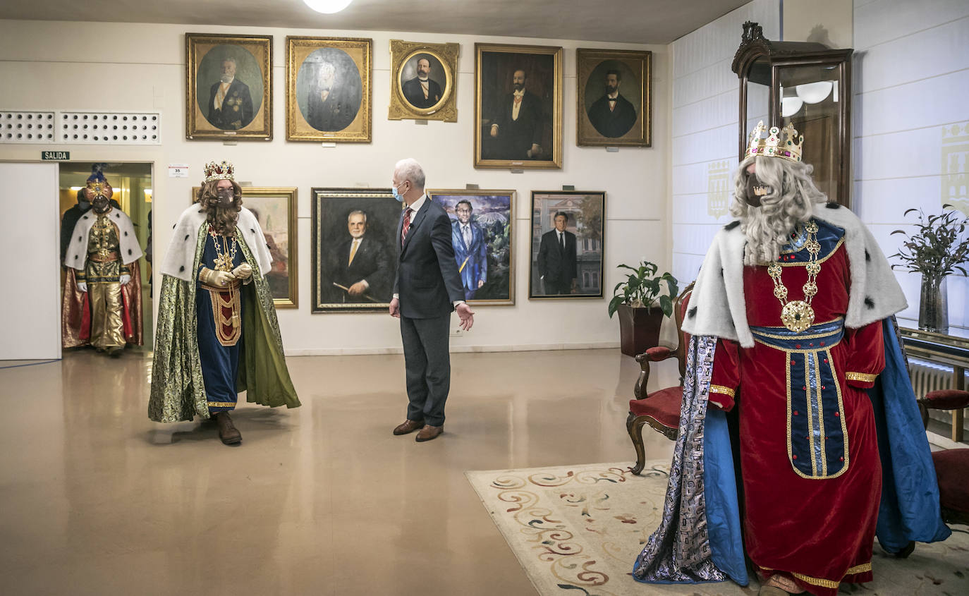 Fotos: Los Reyes Magos recorren Logroño