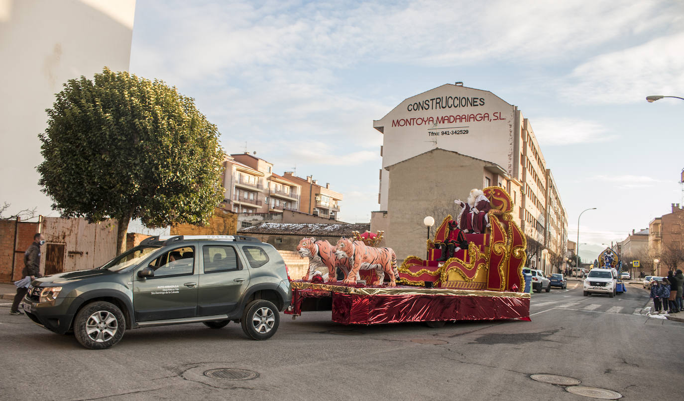 Los ciudadanos han disfrutado saludando a sus majestades