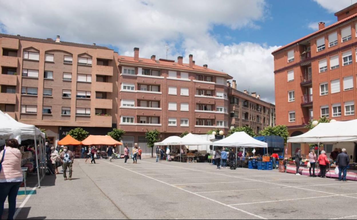 El mercadillo que también se suspende. 