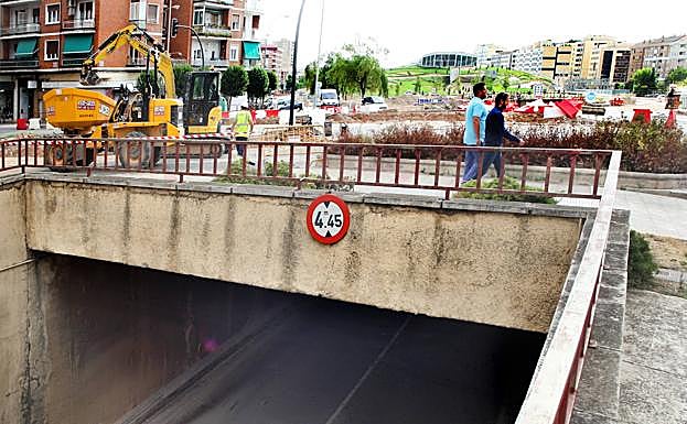 Imagen de archivo de las obras en el nudo de Vara de Rey. 