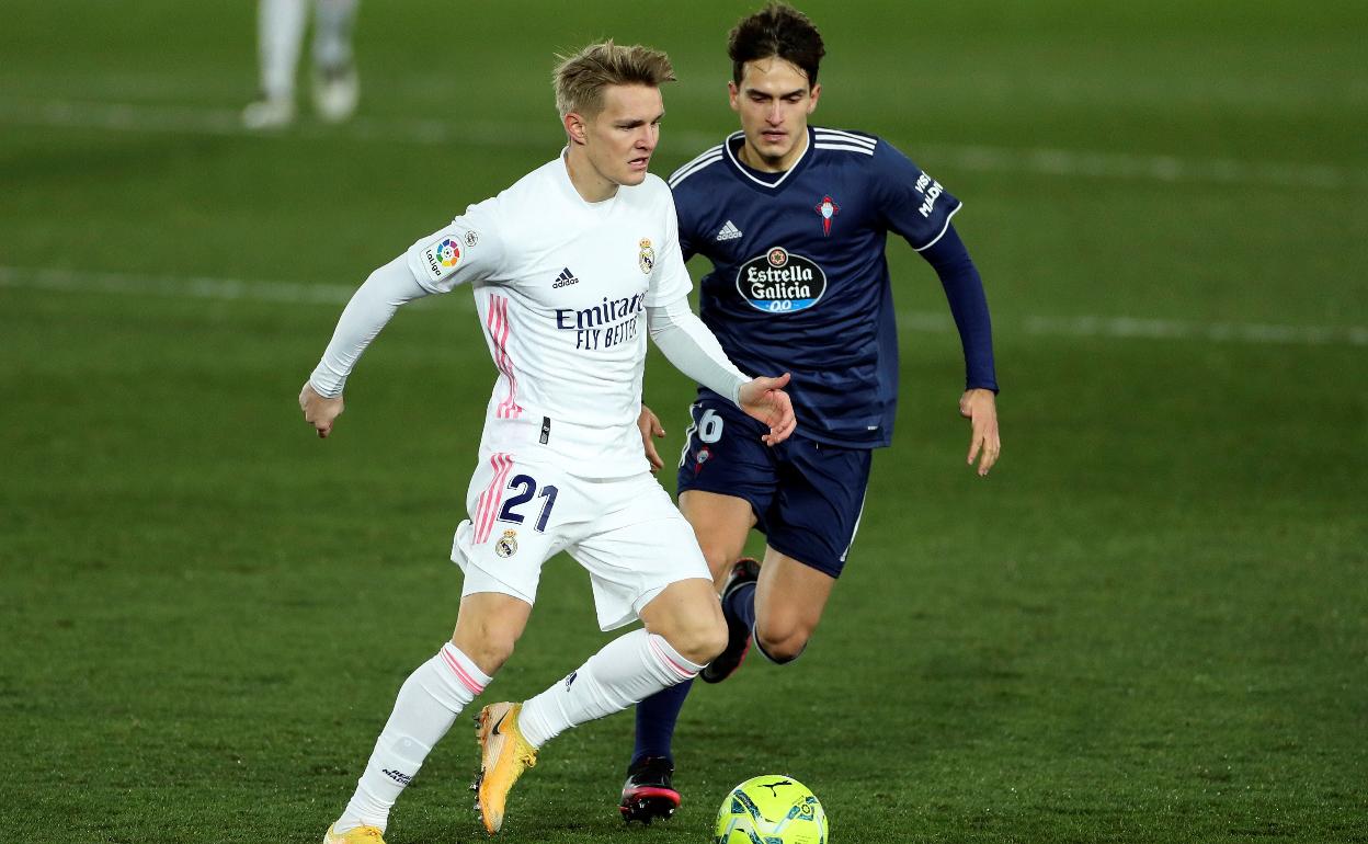 Martin Odegaard, durante una de sus escasas opciones esta temporada con el Real Madrid.