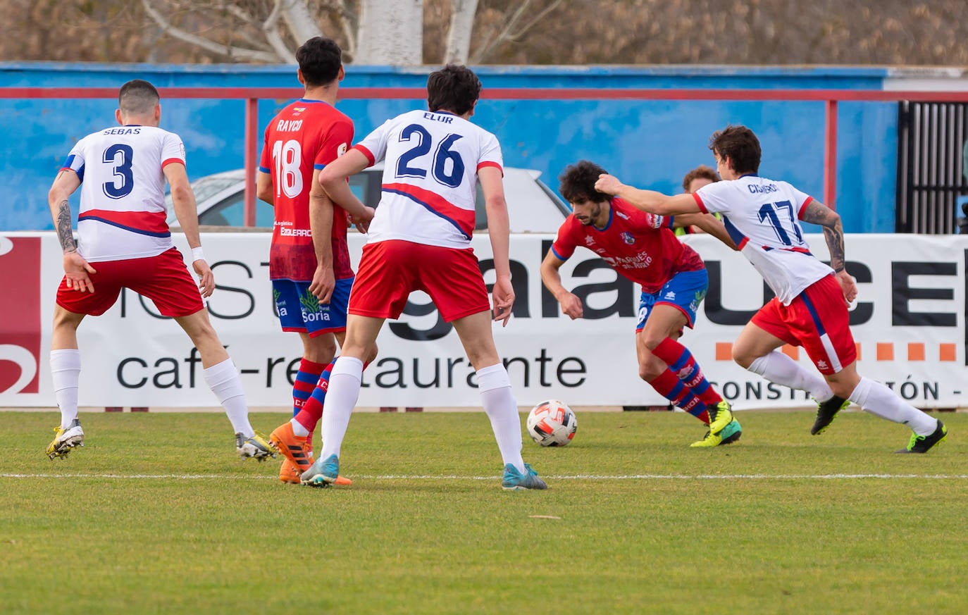 Fotos: Las imágenes del empate entre el Calahorra y la Mutilvera