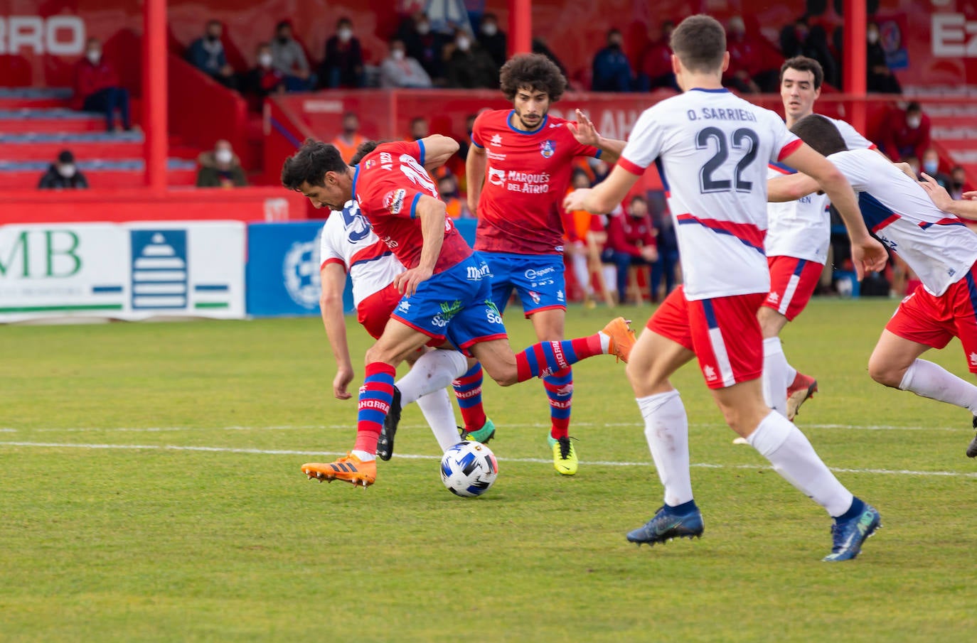 Fotos: Las imágenes del empate entre el Calahorra y la Mutilvera