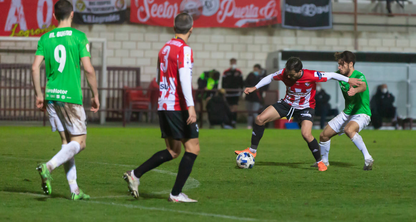 Fotos: El empate entre la SD Logroñes y el Haro, en imágenes