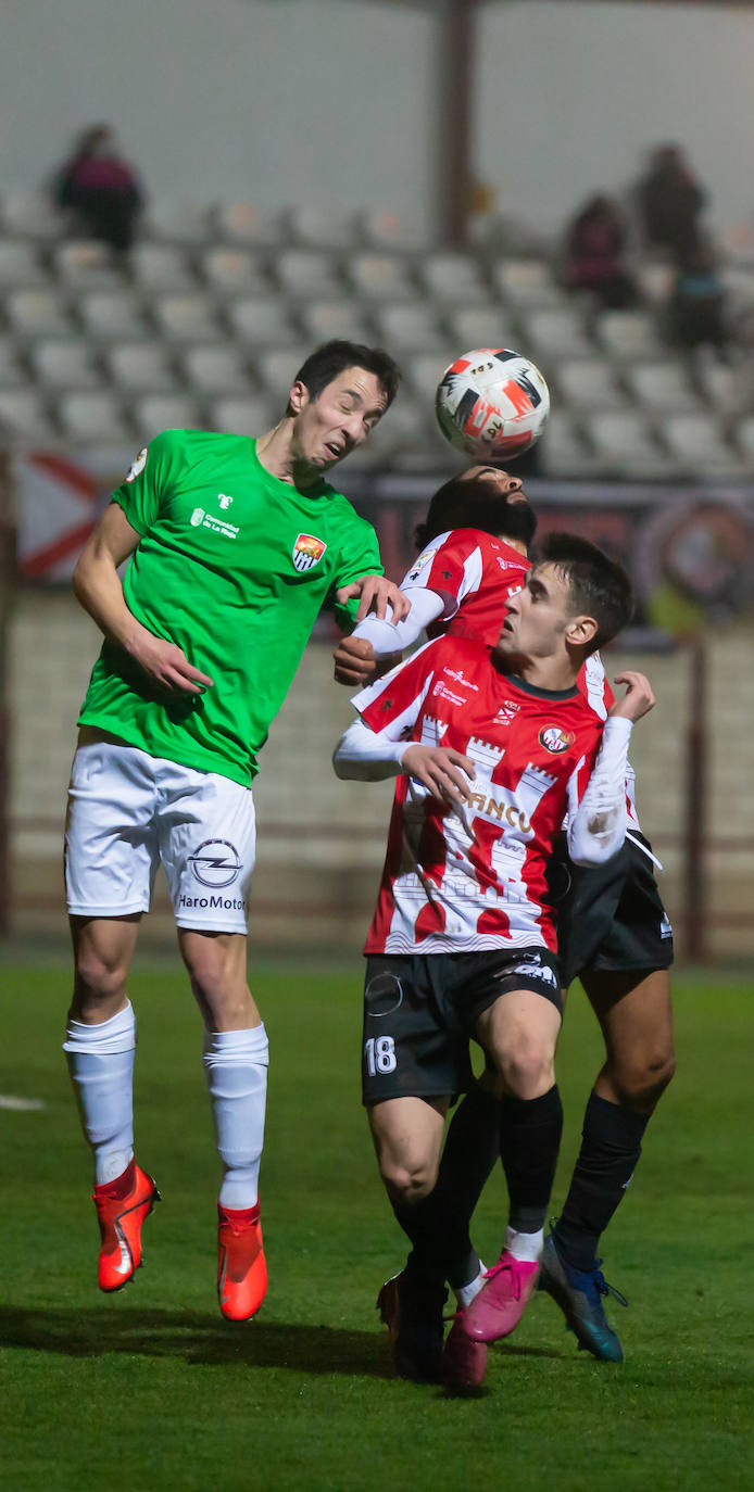 Fotos: El empate entre la SD Logroñes y el Haro, en imágenes