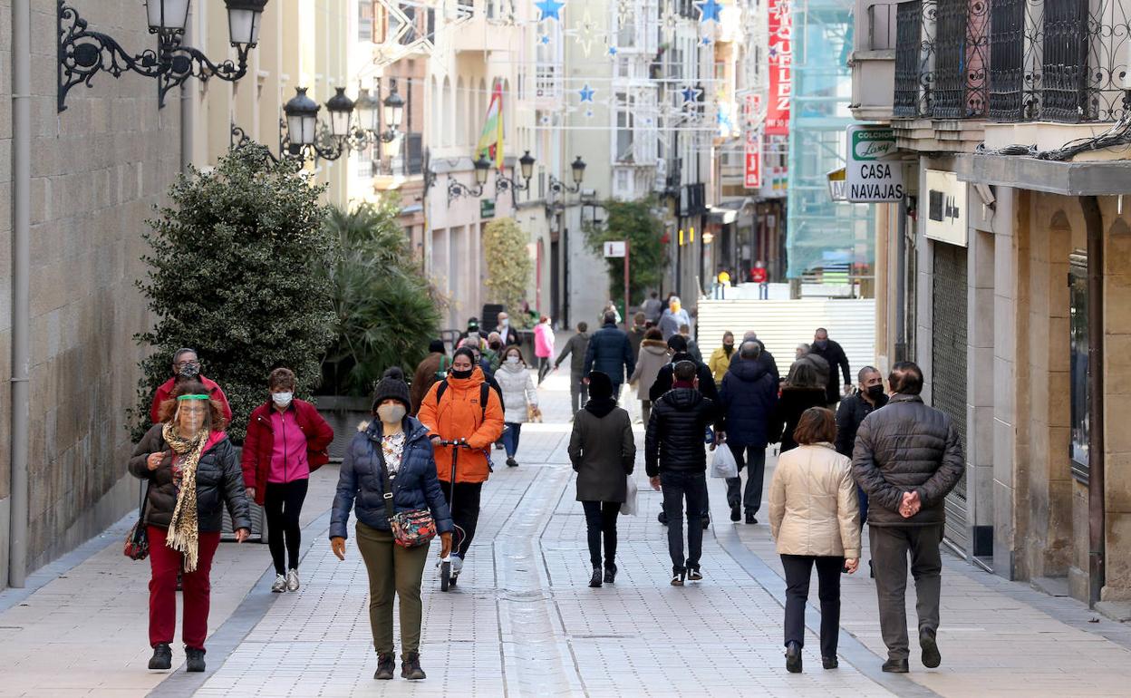 Pueblo a pueblo: Logroño resta más de 100 casos activos y se queda en 1.365
