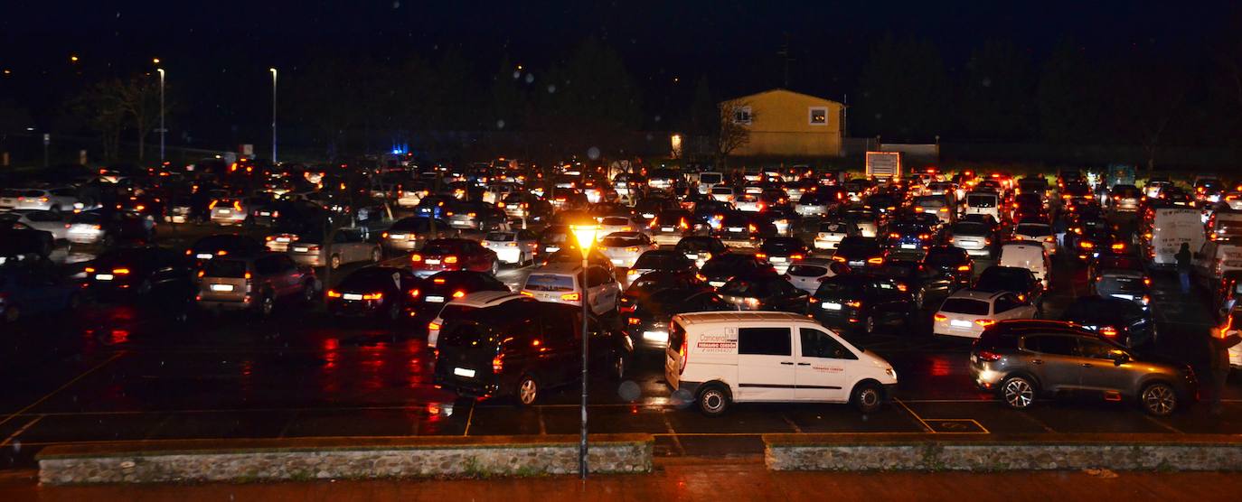 Fotos: Manifestación en coche en las calles de Calahorra