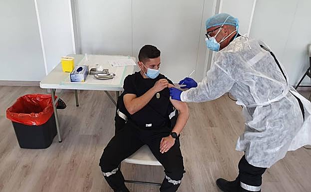 España supera el millón de personas inmunizadas con las dos dosis