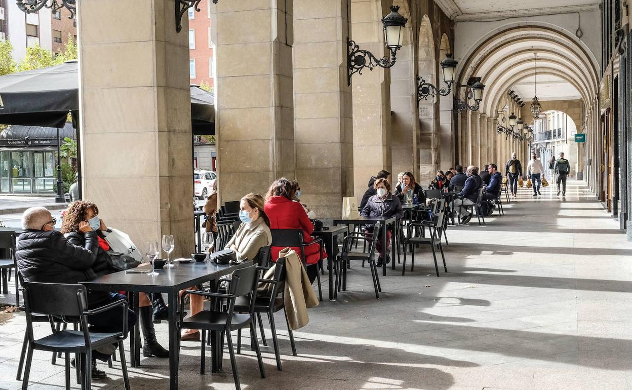 ¿Qué se puede hacer en cada color del 'semáforo riojano'?