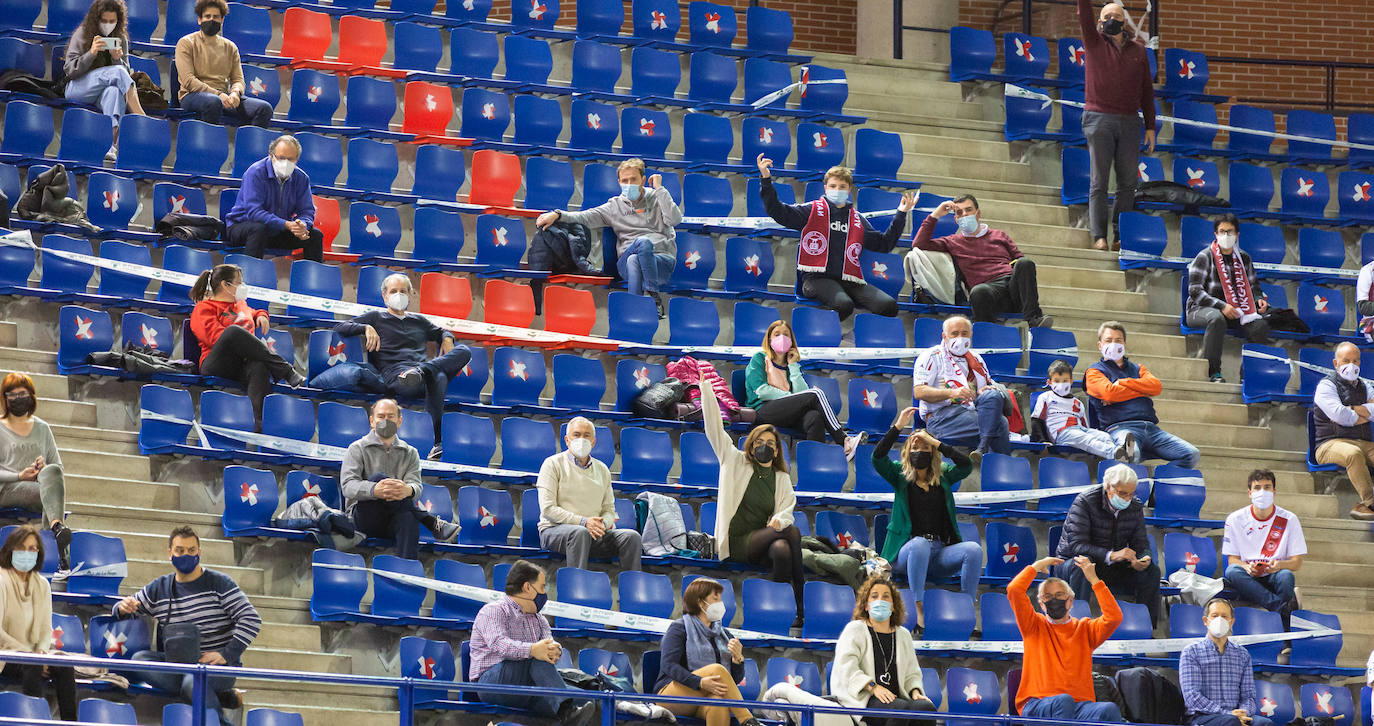 Fotos: Las imágenes de la victoria del Ciudad de Logroño ante el Atlético Valladolid