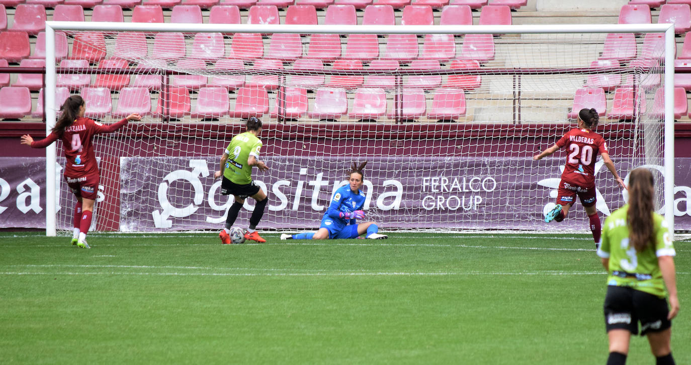 Fotos: Las imágenes del empate entre el EDF Logroño y el Santa Teresa