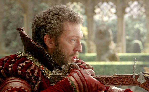 Vincent Cassel interpretará a Athos.