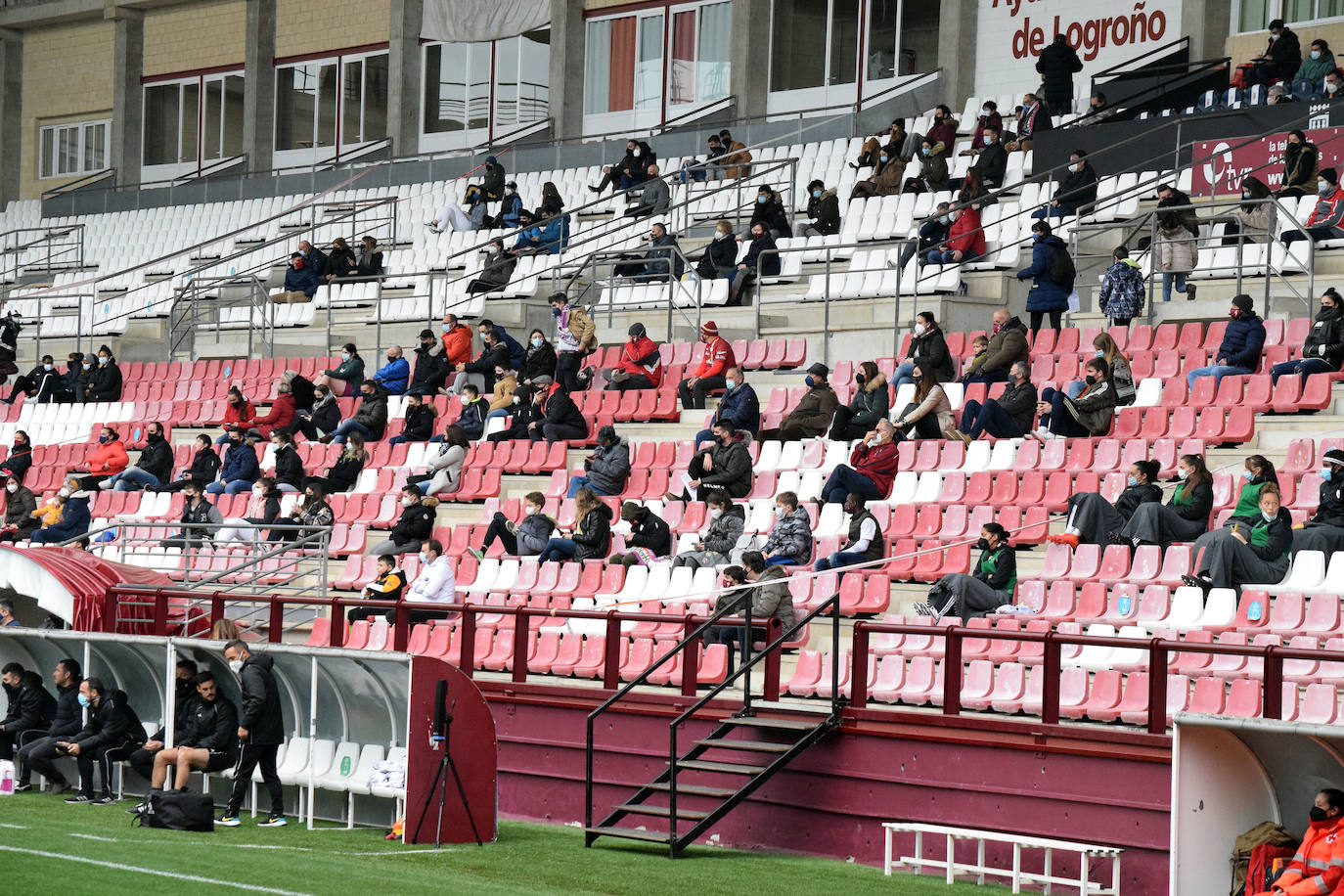 Fotos: Las imágenes del empate entre el EDF Logroño y el Madrid CFF