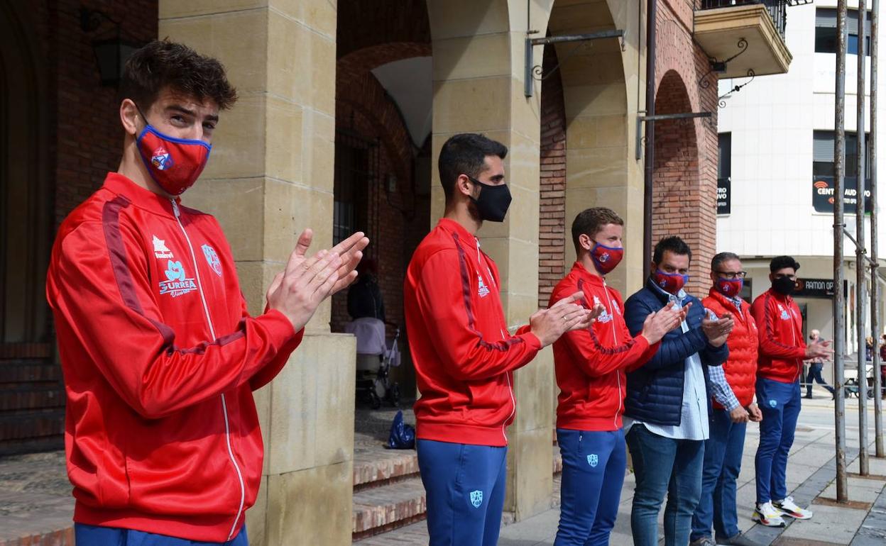 Recepción municipal al CD Calahorra