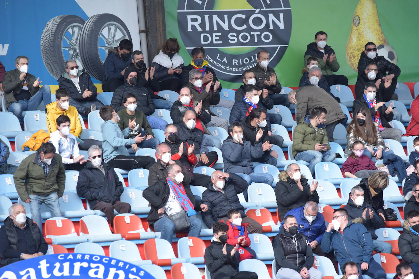 Fotos: La goleada del Calahorra sobre el Osasuna B, en imágenes