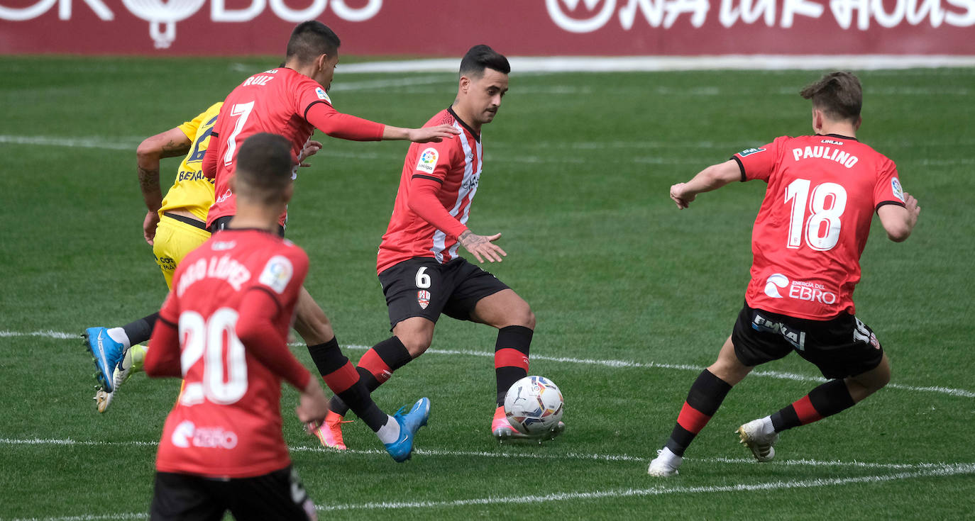 Fotos: Las imágenes de la derrota de la UD Logroñés frente al Málaga