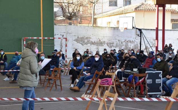 Varias localidades rechazan la instalación de parques eólicos y líneas de alta tensión