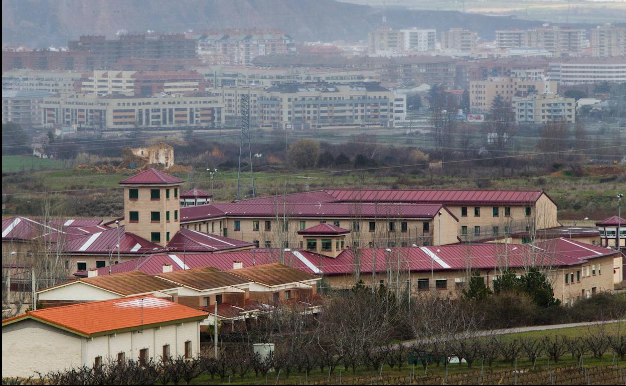 CSIF exige respeto para los funcionarios de prisiones tras la subvención a una asociación que «les denigra»