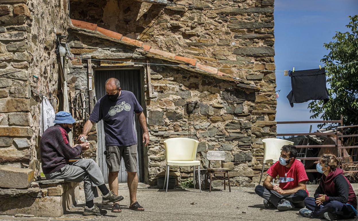 El PR+ solicita abastecer de energía eléctrica a Santa Marina