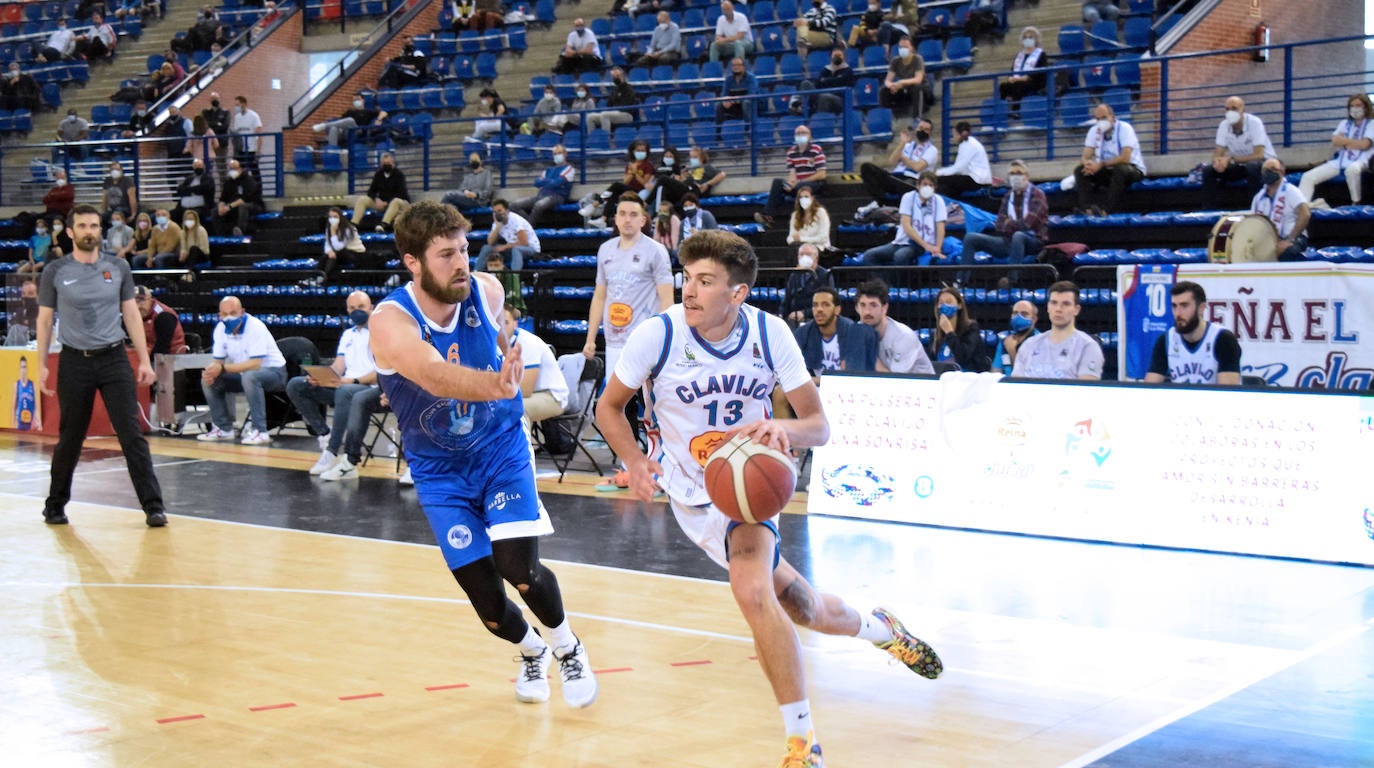 Fotos: El Clavijo logra un gran triunfo frente al Marbella