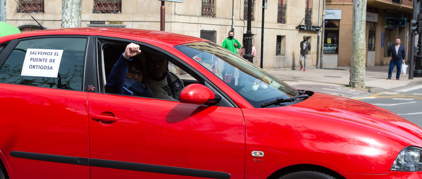 Fotos: Caravana por el viaducto San Martín de Ortigosa