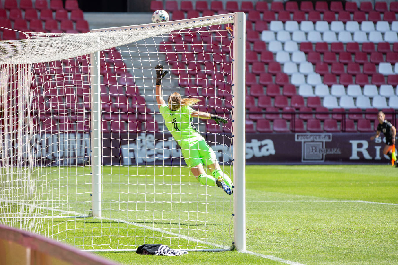 Fotos: Las imágenes del triunfo del Real Madrid en Las Gaunas ante el EDF Logroño