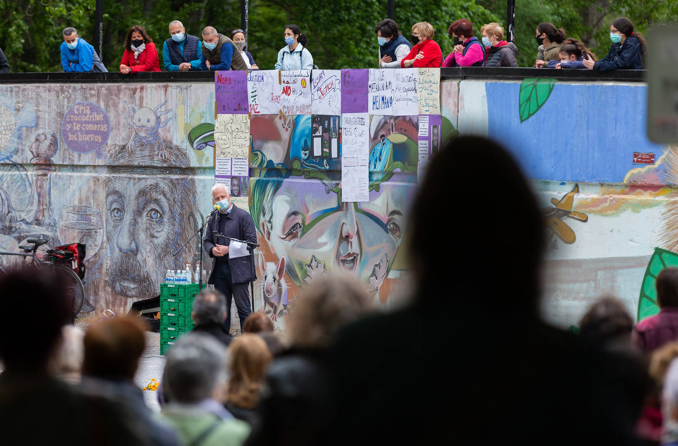 Fotos: Homenaje a Isam en el parque del Ebro