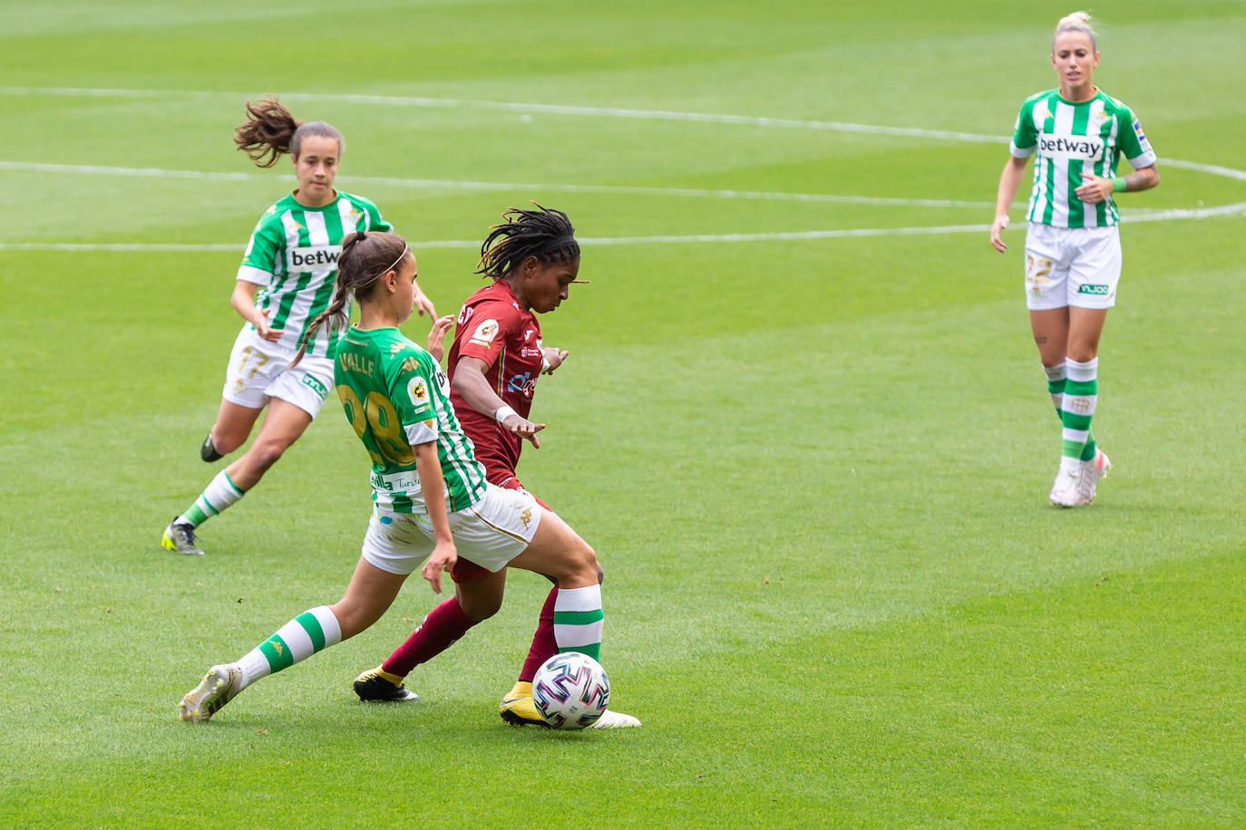 Fotos: La derrota del EDF Logroño ante el Betis, en imágenes