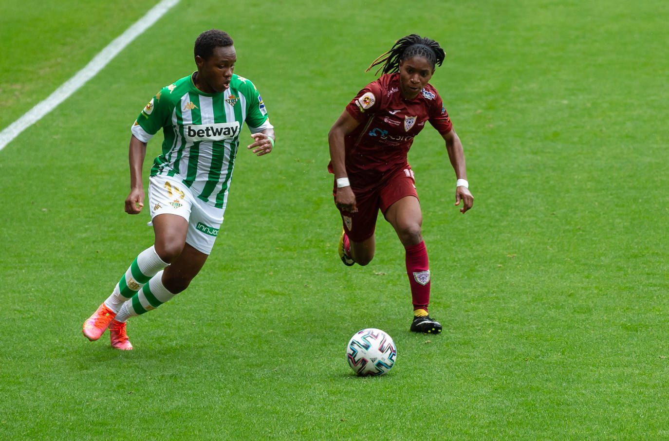 Fotos: La derrota del EDF Logroño ante el Betis, en imágenes