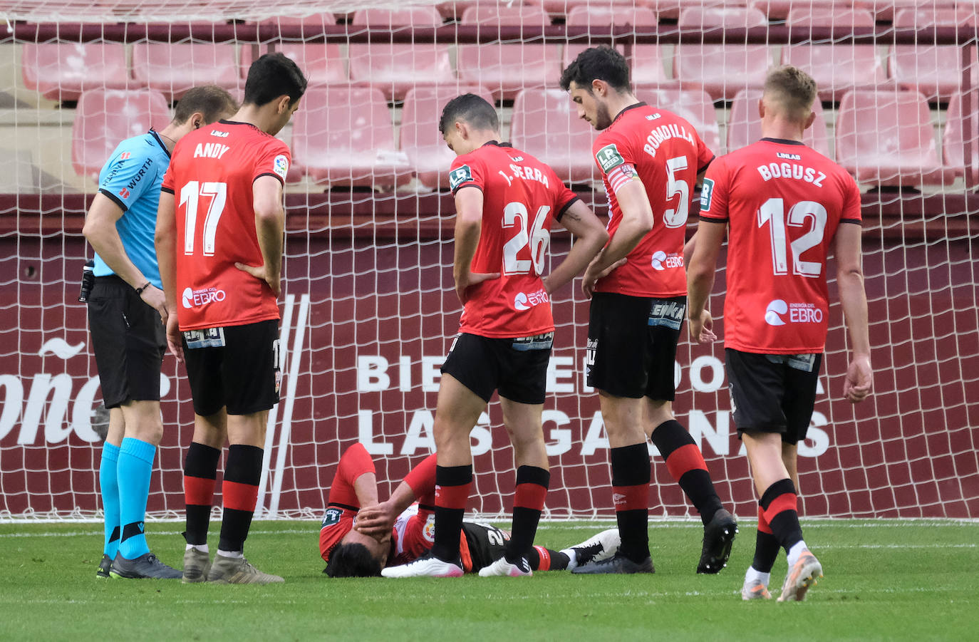 Fotos: Las imágenes de la dura derrota de la UD Logroñés ante el Girona