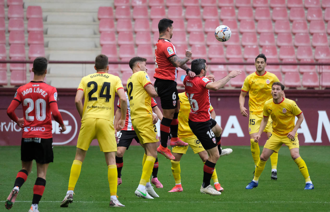 Fotos: Las imágenes de la dura derrota de la UD Logroñés ante el Girona