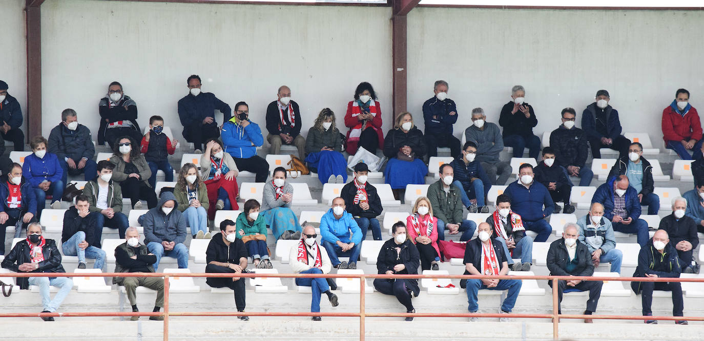 Fotos: El triunfo de la SD Logroñés ante el Bilbao Athletic, en imágenes