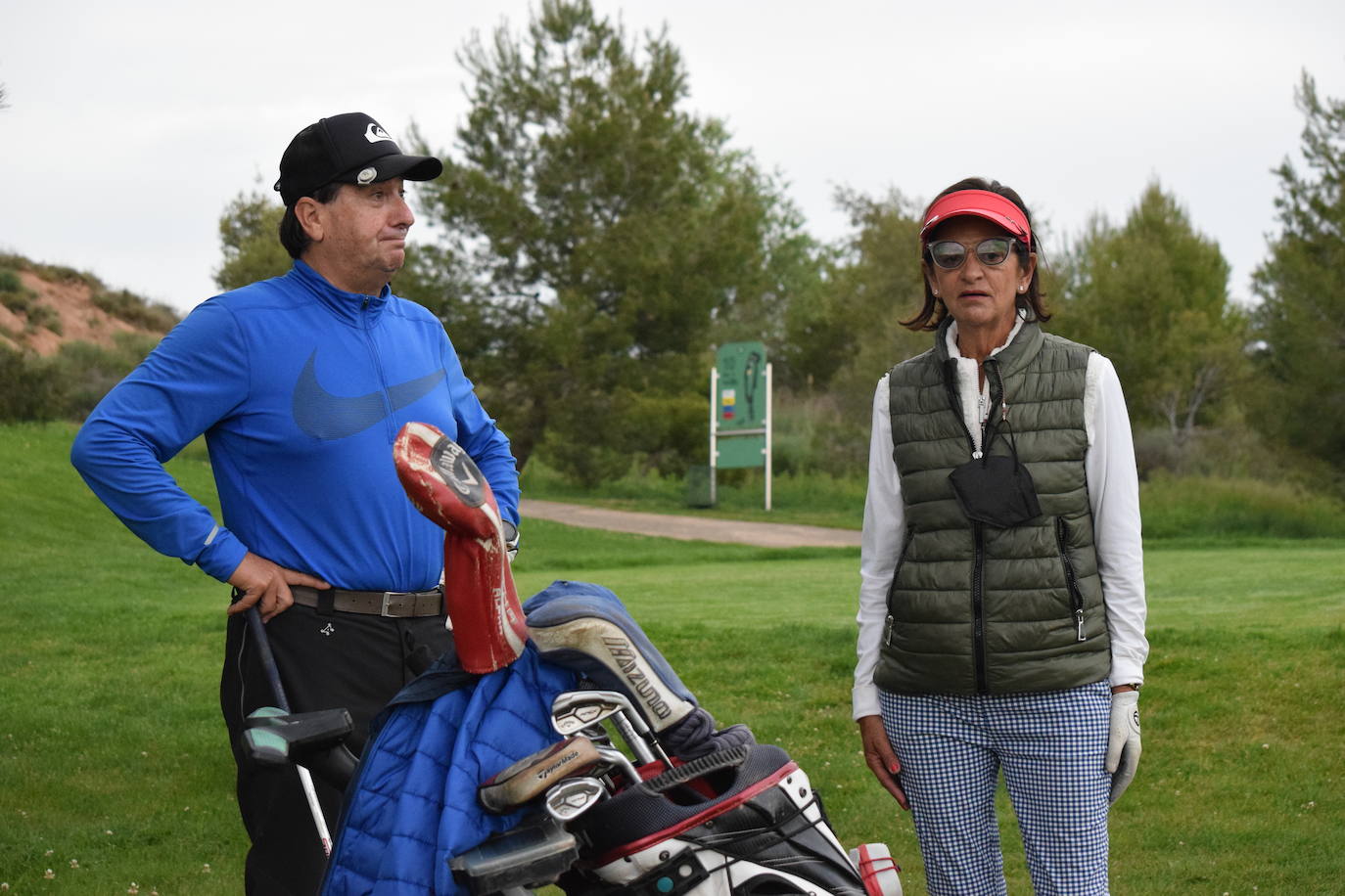 Los participantes en el torneo Bodegas Altanza de la Liga de Golf y Vino disfrutaron de un gran día de gol en El Campo de Logroño.