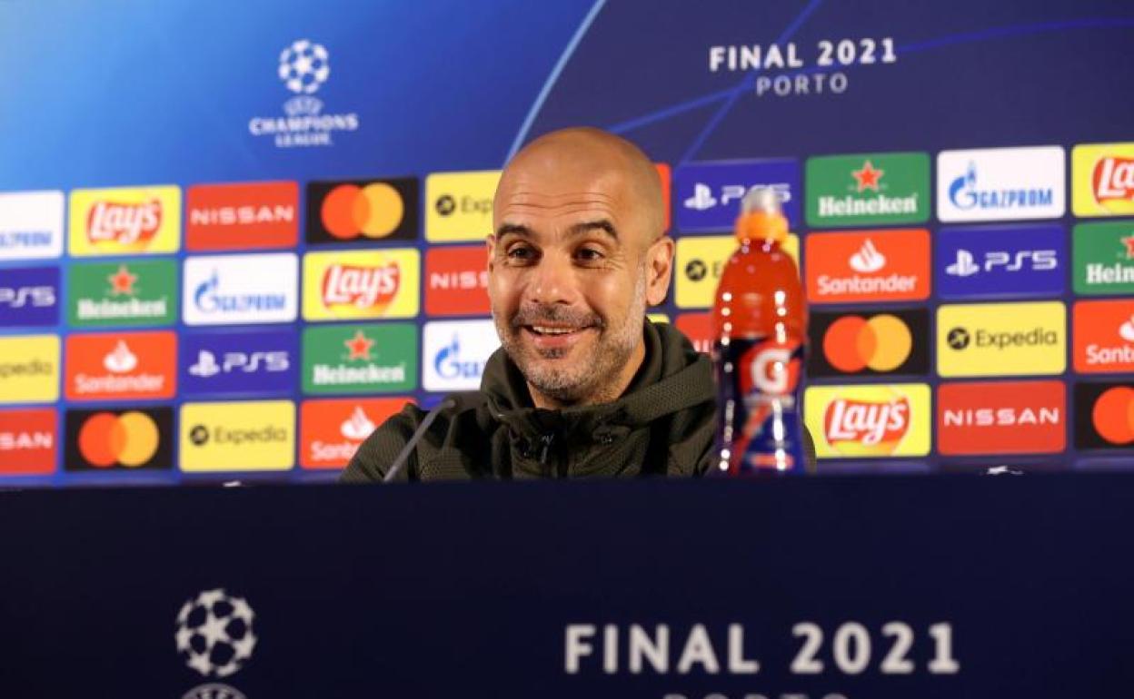 Pep Guardiola, durante la rueda de prensa previa a la final de la Champions. 