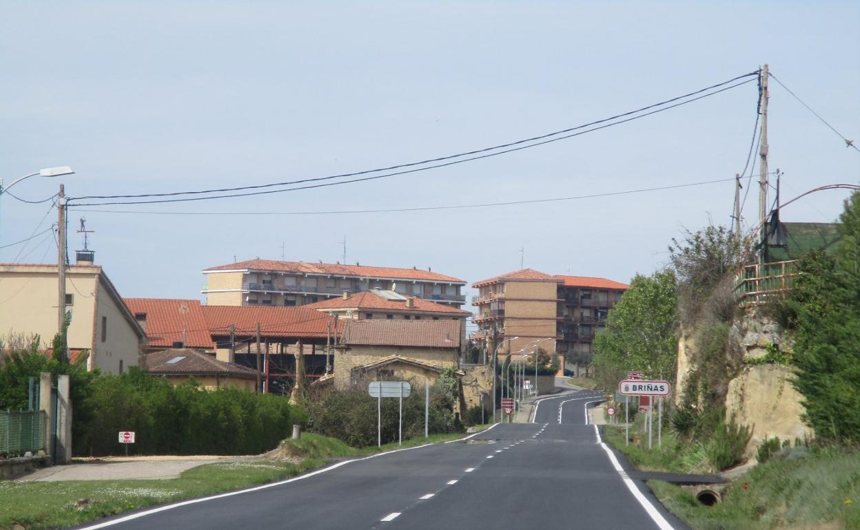 Entrada a Briñas, una vez finalizado el acondicionamiento. 