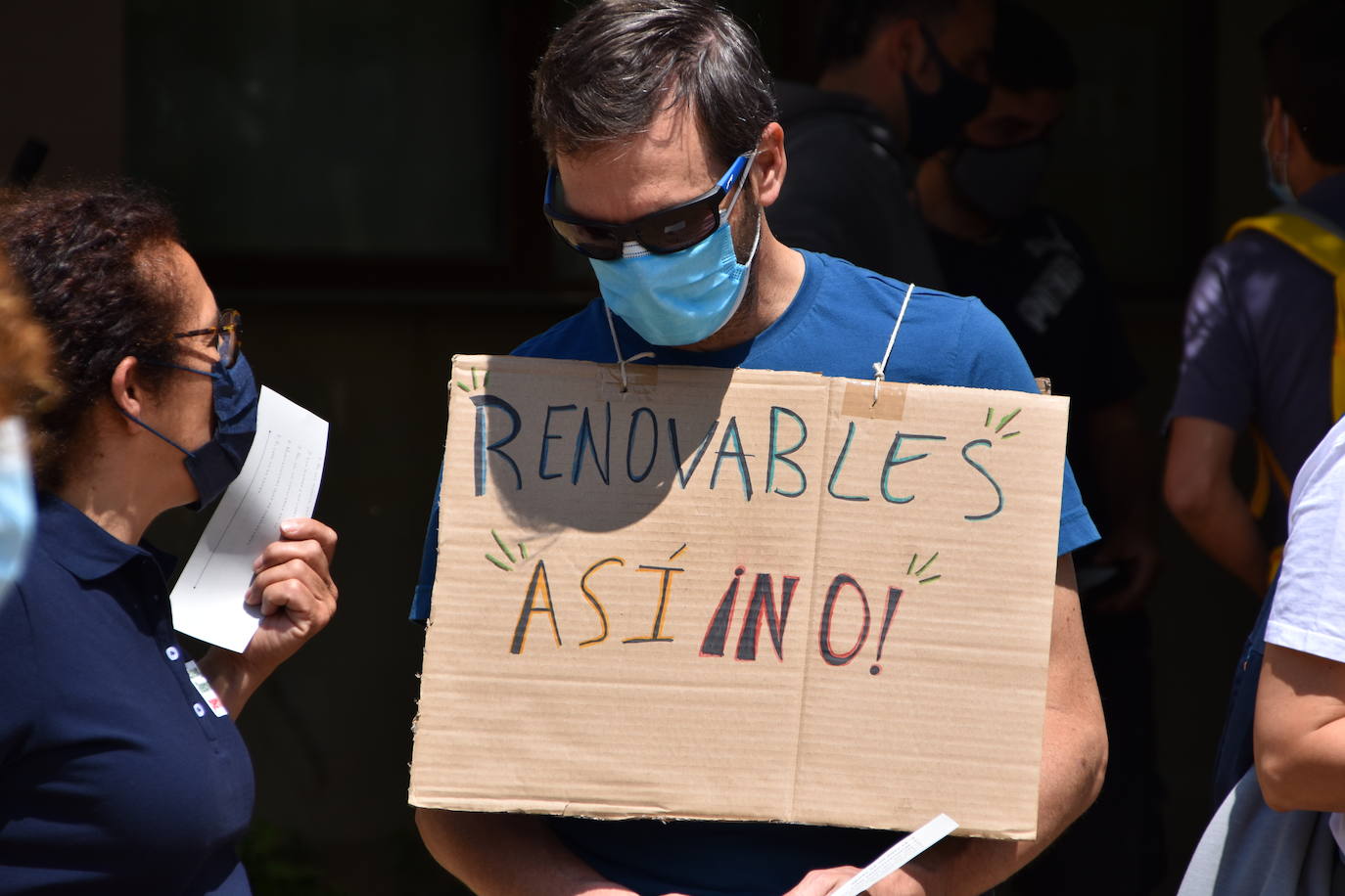 Fotos: Marcha contra los &#039;gigantes&#039; en el valle de Ocón