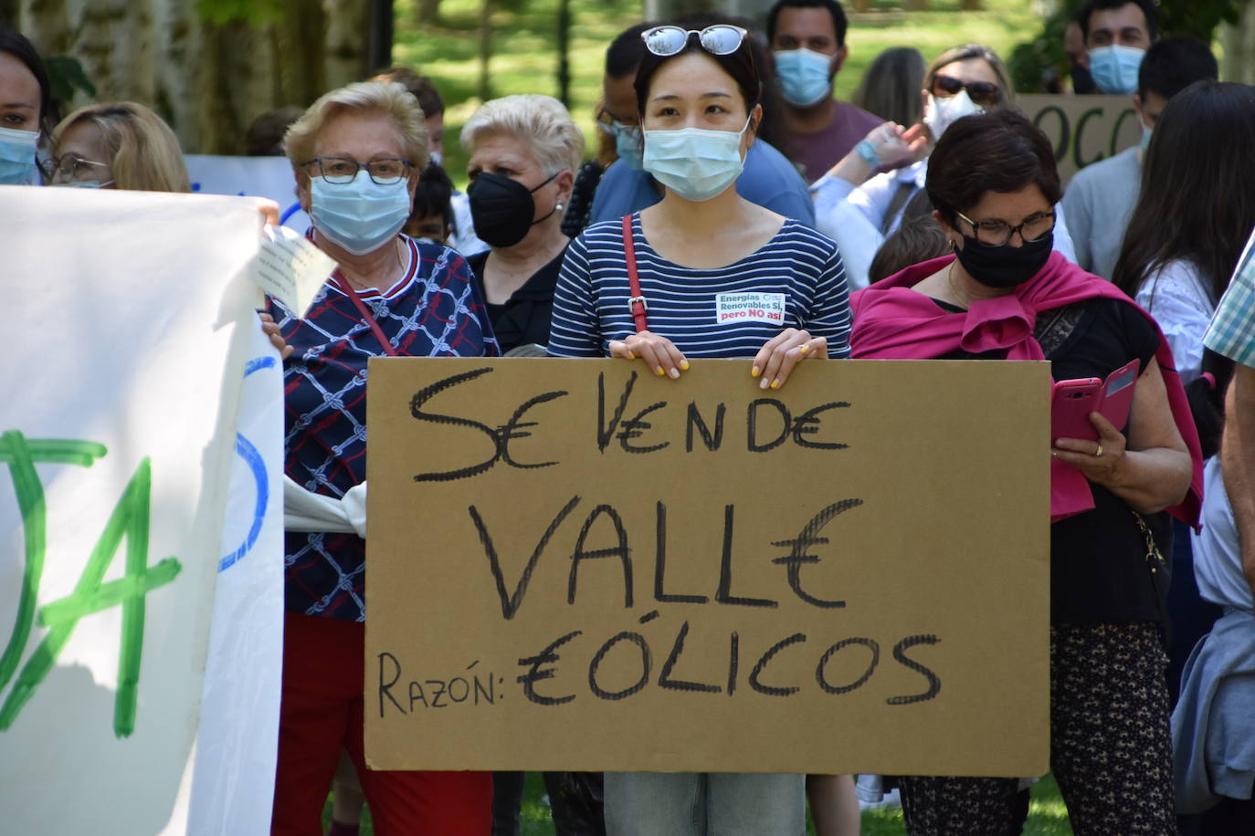 Fotos: Marcha contra los &#039;gigantes&#039; en el valle de Ocón