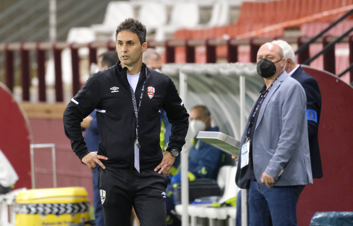 Fotos: Las imágenes de la tristeza de la UD Logroñés tras el descenso